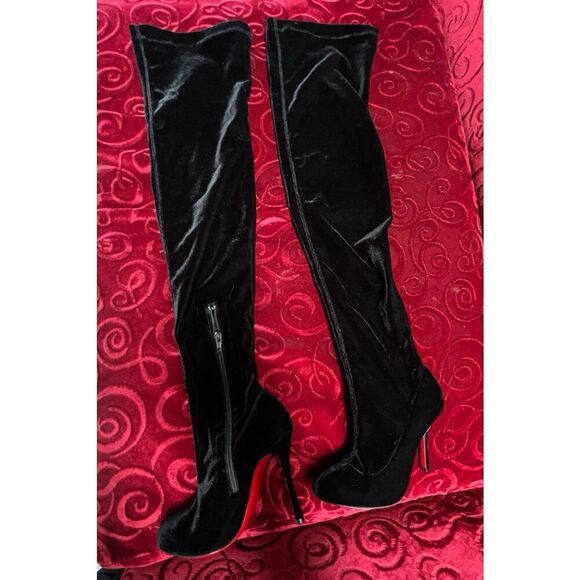 Authenticated Christian Louboutin Elegant Over-the-Knee Stiletto Velour Boots,35 - Picture 7 of 15